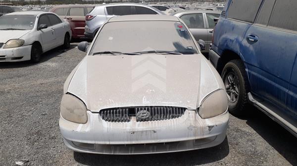 hyundai sonata 2001 kmhem41bp1a325309