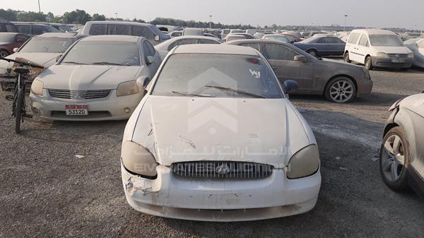 hyundai sonata 2000 kmhem41bpya224869