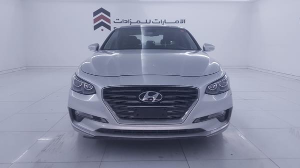 hyundai azera 2017 kmhf241h0ha000212