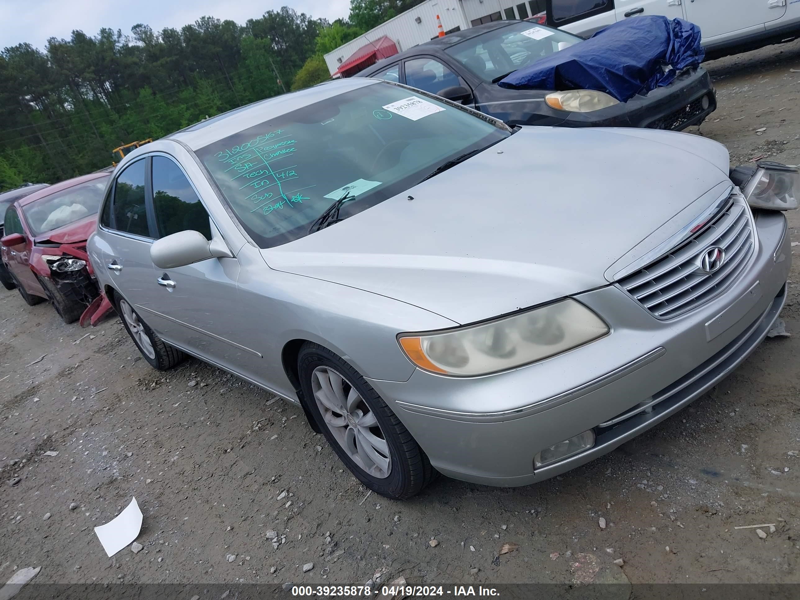 hyundai azera 2006 kmhfc46f26a104363