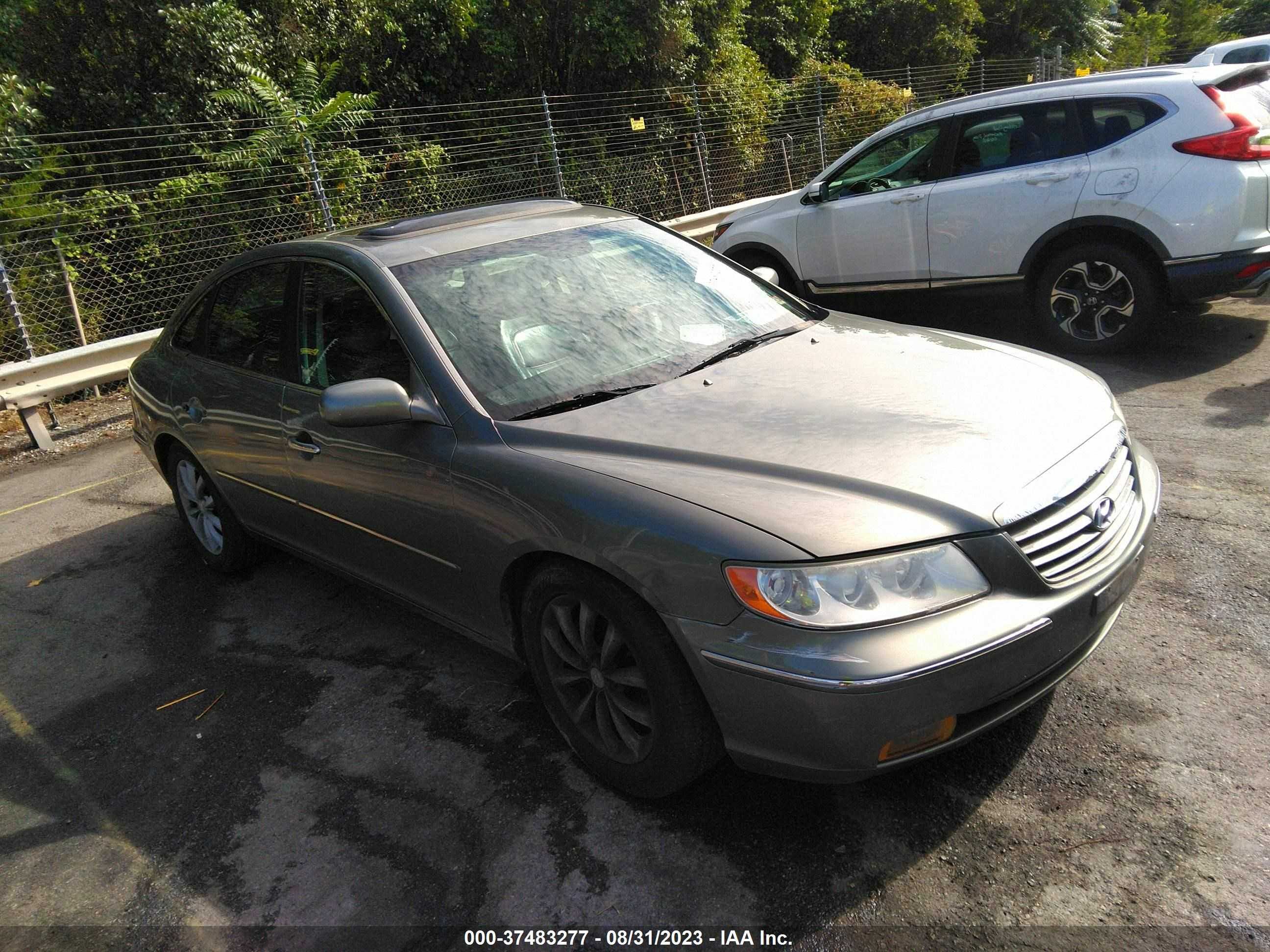 hyundai azera 2006 kmhfc46f76a116377