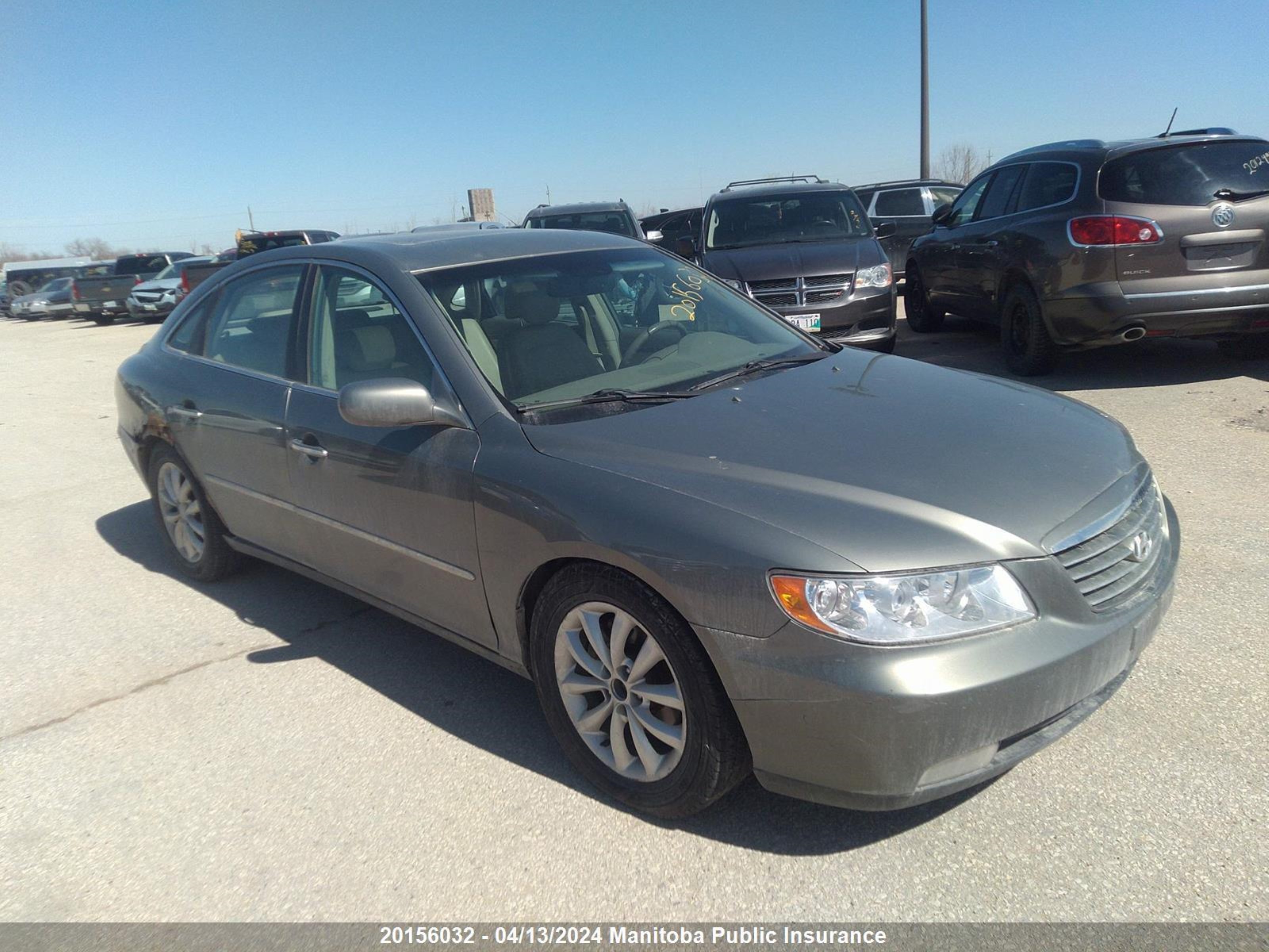 hyundai azera 2006 kmhfc46f86a082420