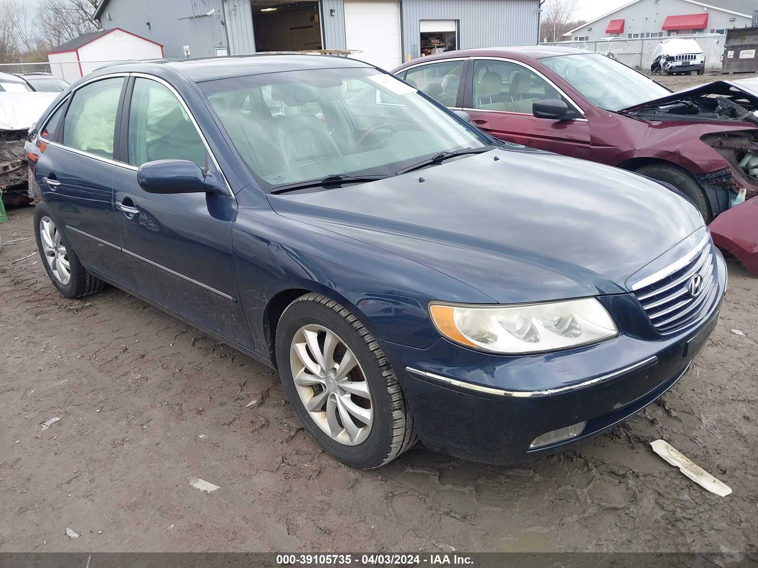 hyundai azera 2006 kmhfc46f96a114856