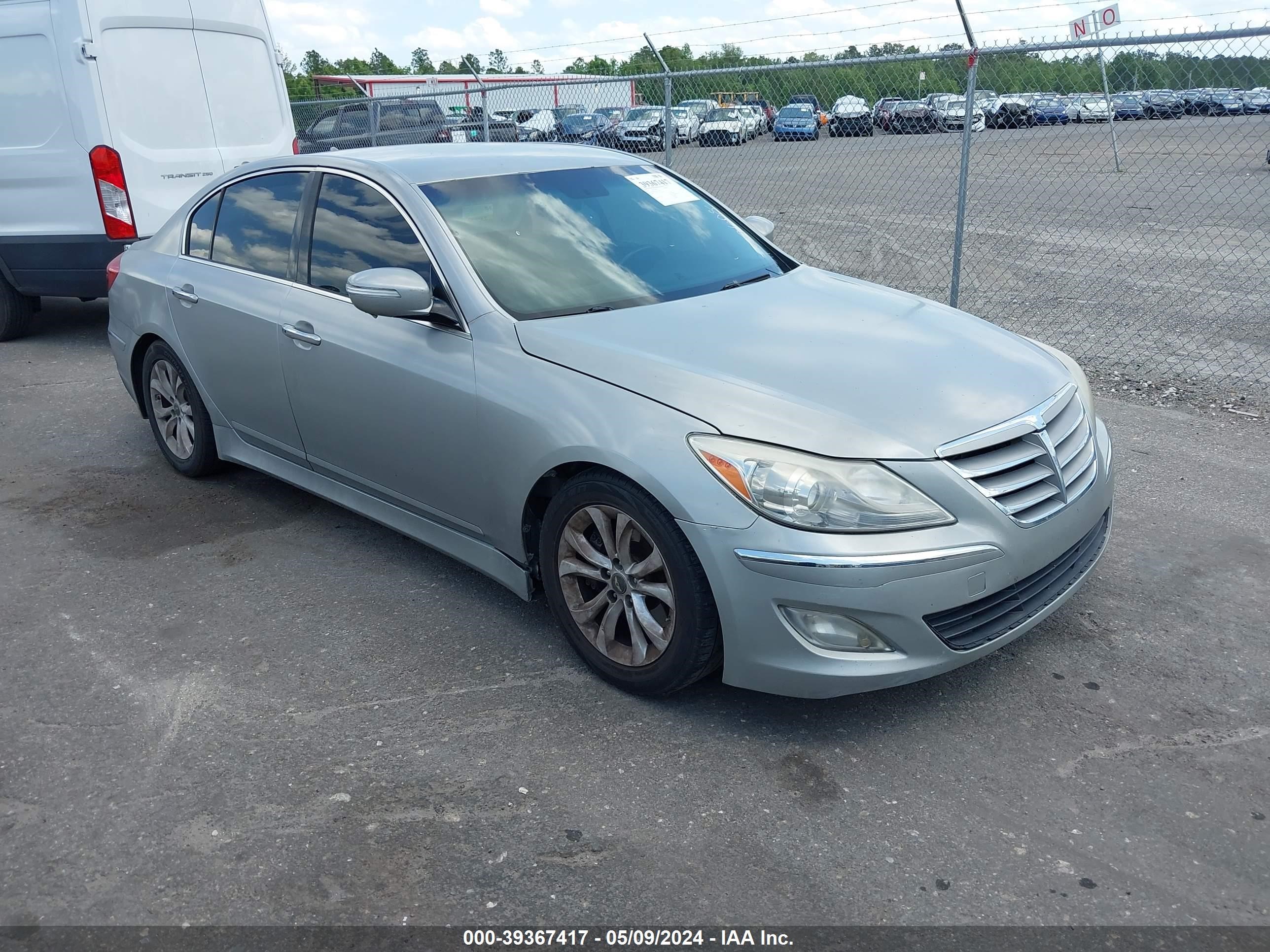 hyundai genesis 2013 kmhgc4ddxdu217608