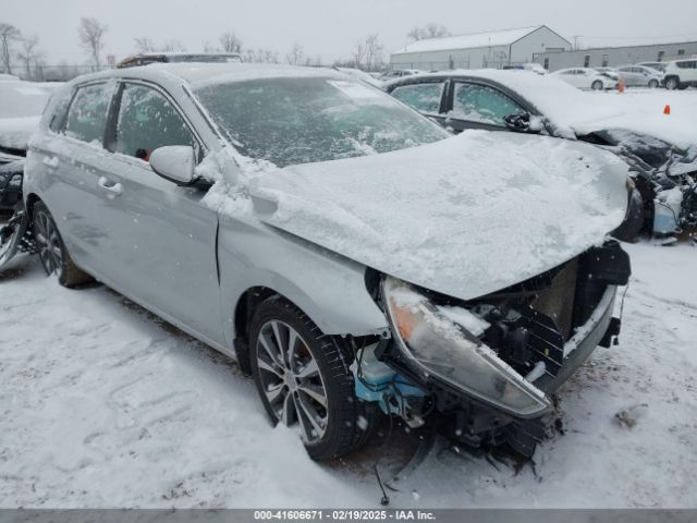 hyundai elantra gt 2018 kmhh35le0ju016235