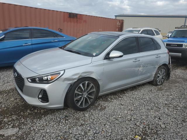 hyundai elantra gt 2018 kmhh35le0ju021029