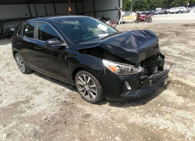 hyundai elantra gt 2018 kmhh35le2ju011196