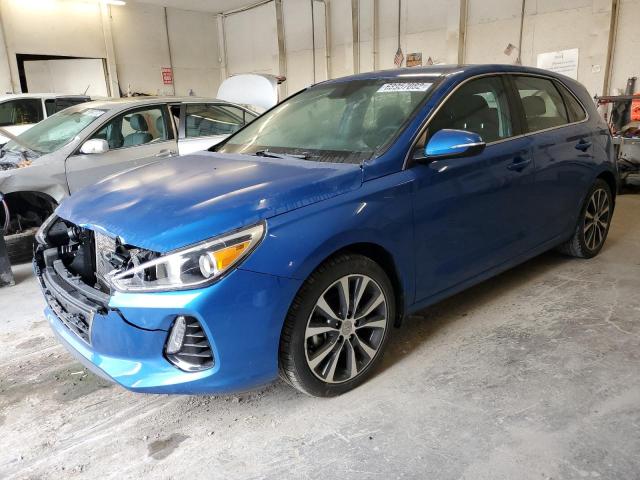 hyundai elantra gt 2018 kmhh35le2ju040505