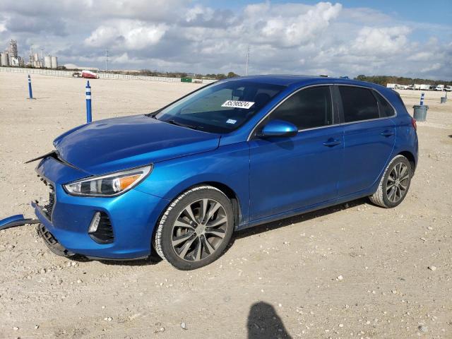 hyundai elantra gt 2018 kmhh35le4ju014066