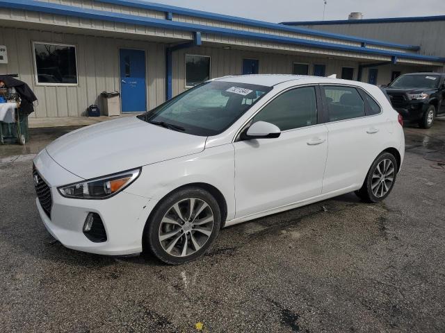 hyundai elantra gt 2018 kmhh35le6ju066203