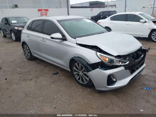 hyundai elantra gt 2018 kmhh35le9ju062050