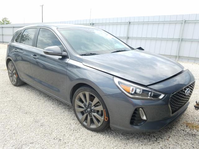 hyundai  2018 kmhh55lc1ju037166