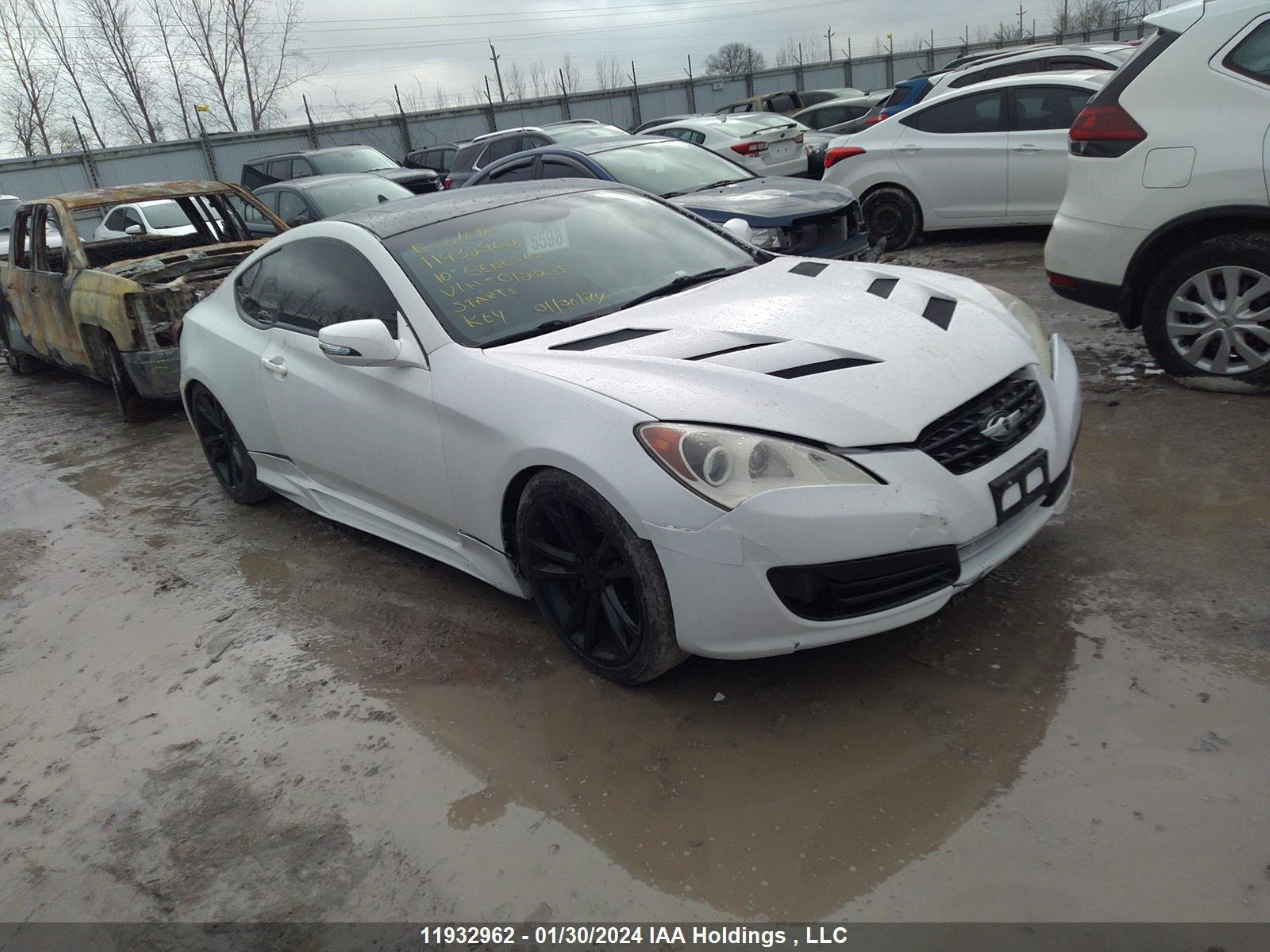 hyundai genesis 2010 kmhhu6khxau012238