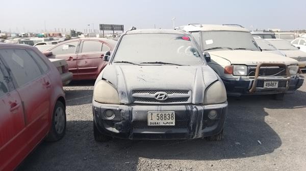 hyundai tucson 2007 kmhjm81b37u684032