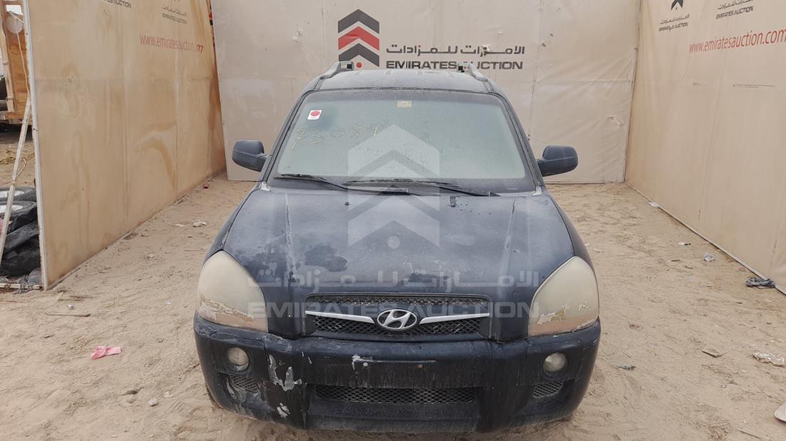 hyundai tucson 2009 kmhjm81b39u040825