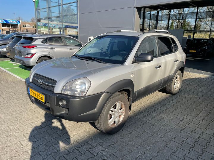 hyundai tucson 2007 kmhjm81bp7u557525