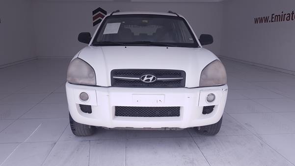 hyundai tucson 2008 kmhjm81d48u891693