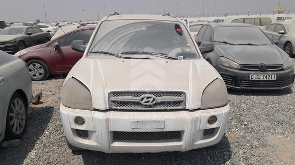 hyundai tucson 2007 kmhjm81d77u553865