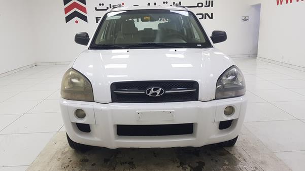 hyundai tucson 2008 kmhjm81d98u890880