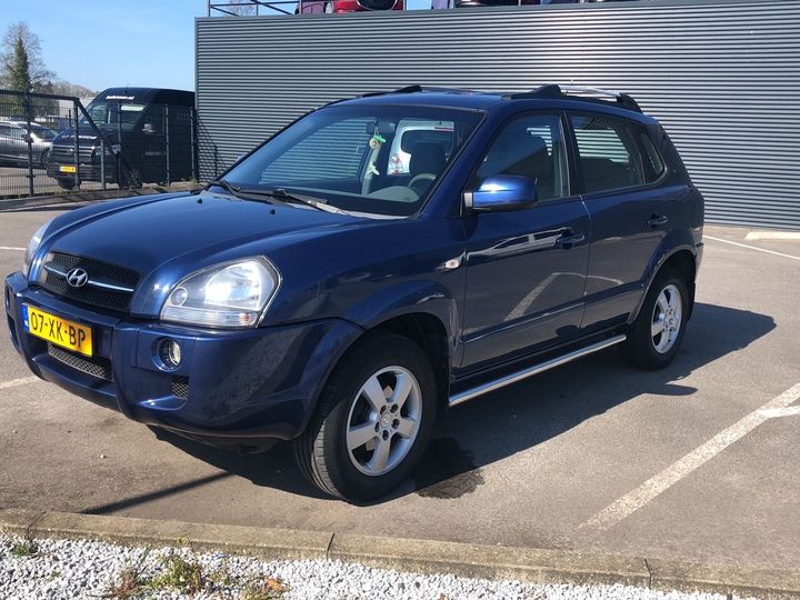 hyundai tucson 2004 kmhjn81bp5u025755