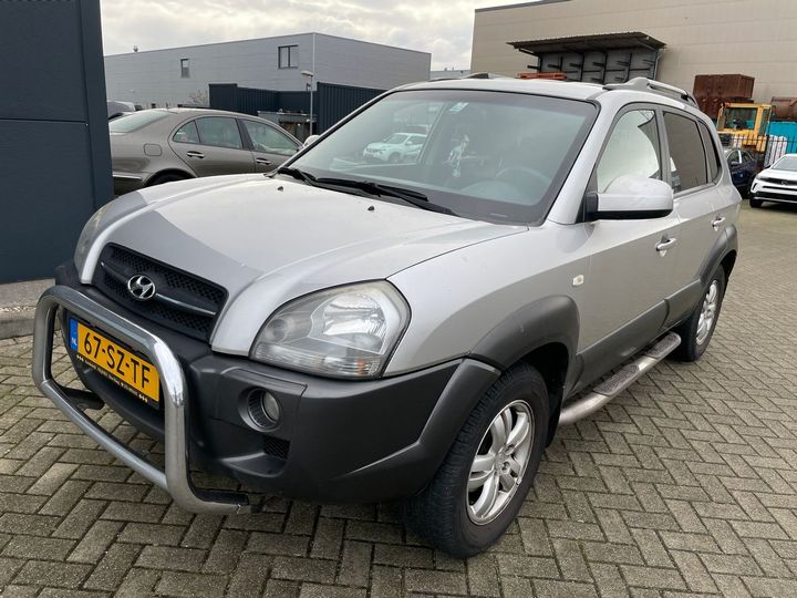 hyundai tucson 2006 kmhjn81bp6u377093