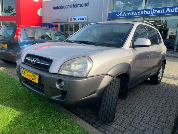 hyundai tucson 2005 kmhjn81dp5u124609