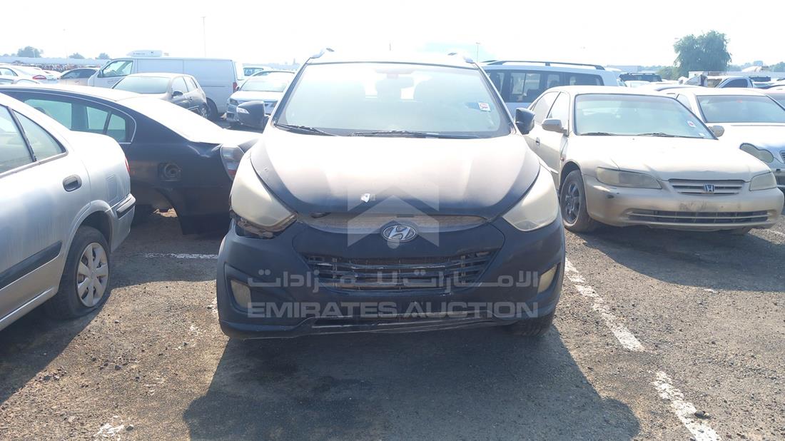 hyundai tucson 2011 kmhjt81b2bu246369