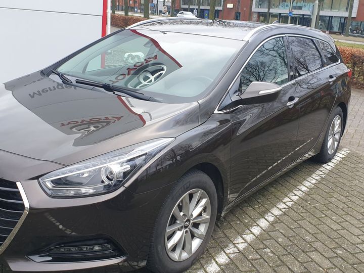 hyundai i40 wagon 2015 kmhlc81uagu115607