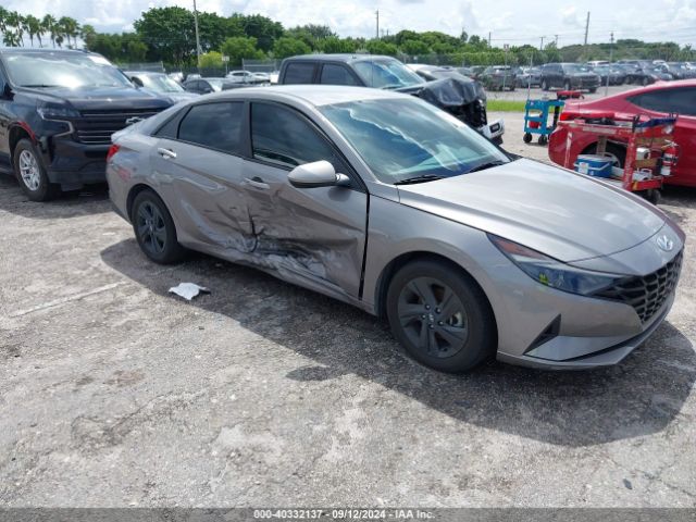 hyundai elantra 2022 kmhlm4ag7nu305771