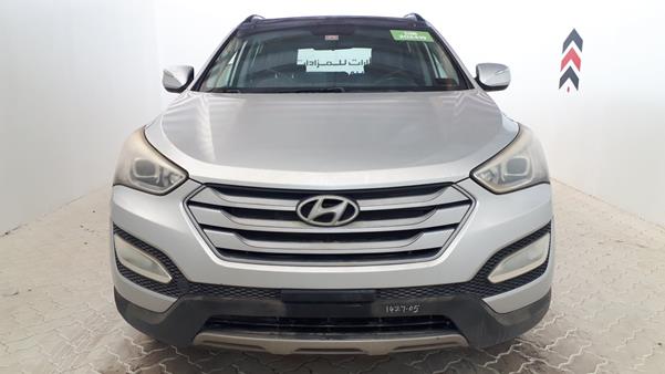 hyundai santa fe 2013 kmhst81c1du098957