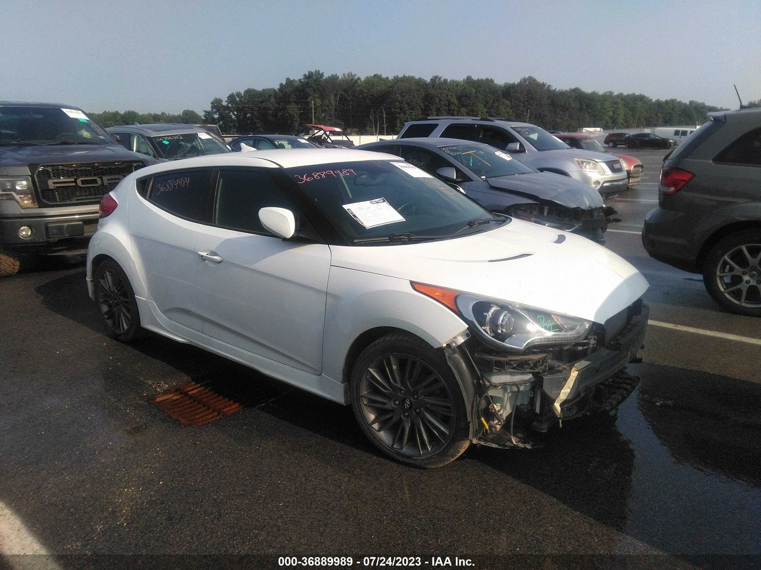 hyundai veloster 2013 kmhtc6ad3du161526