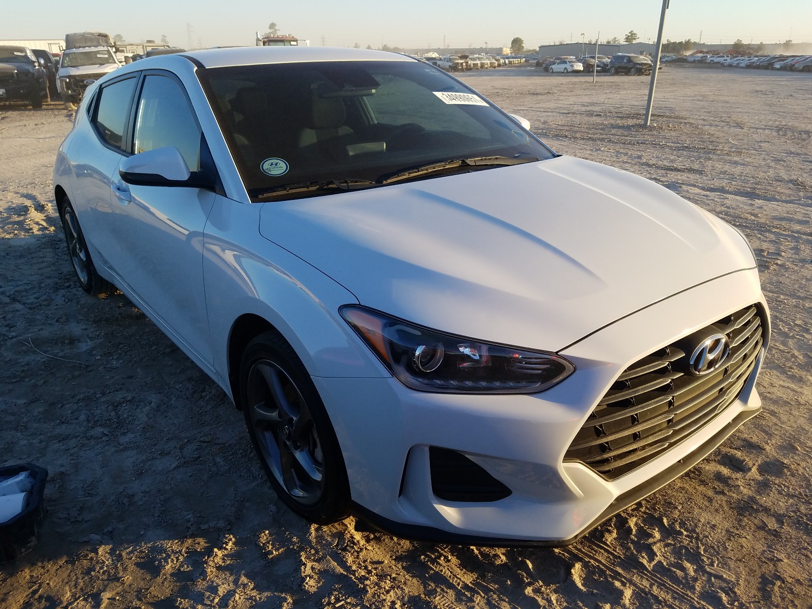 hyundai veloster b 2019 kmhtg6af3ku008602