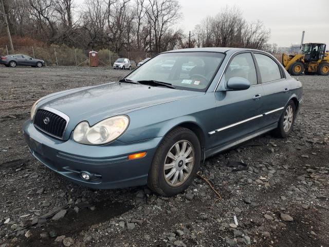 hyundai sonata 2005 kmhwf35h75a110968