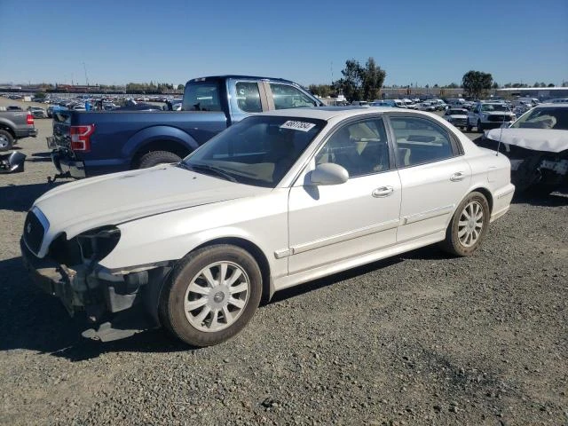 hyundai sonata gls 2002 kmhwf35h82a701354