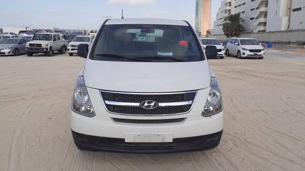 hyundai h1 2015 kmhwg81r5fu707674