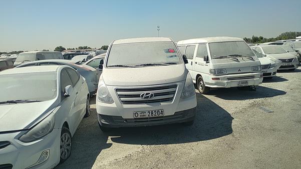 hyundai h1 2016 kmjwa37r8gu797298