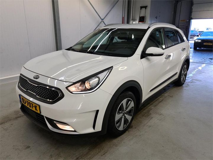 kia niro 2017 knacc81cgj5129077