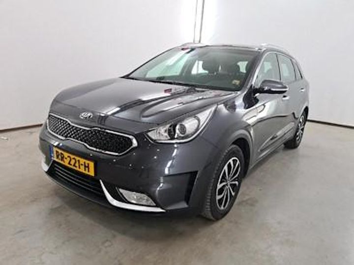 kia niro 2018 knacc81cgj5143574