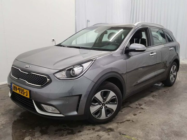 kia niro 2018 knacc81cgj5144610