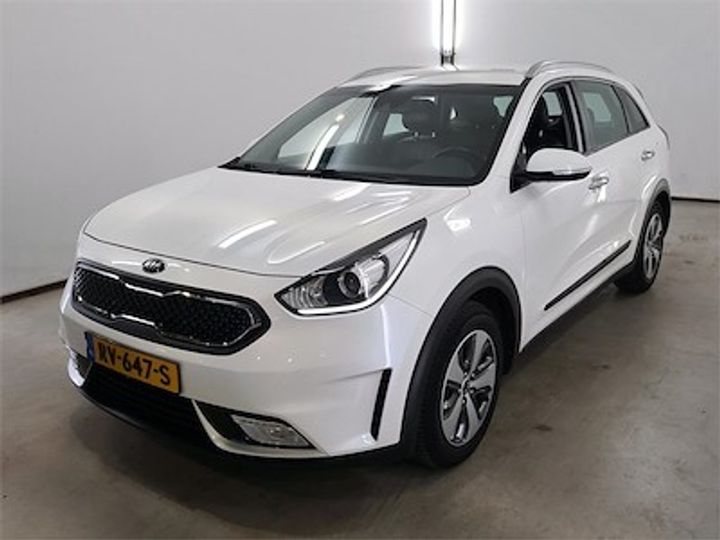 kia niro 2018 knacc81cgj5146357