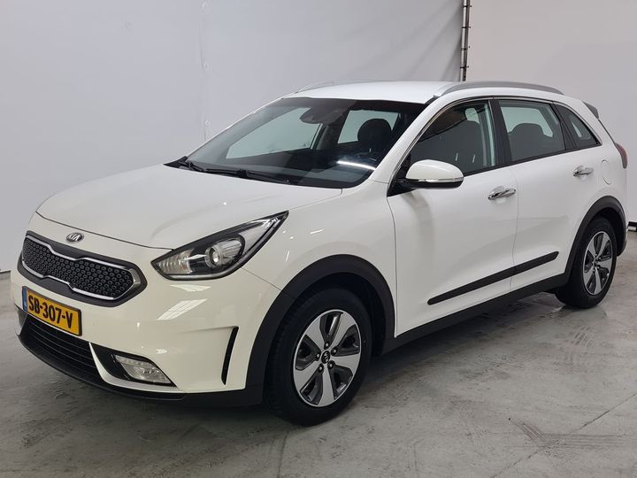 kia niro 2018 knacc81cgj5151631