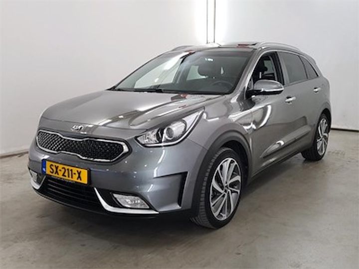 kia niro 2018 knacc81cgj5158359