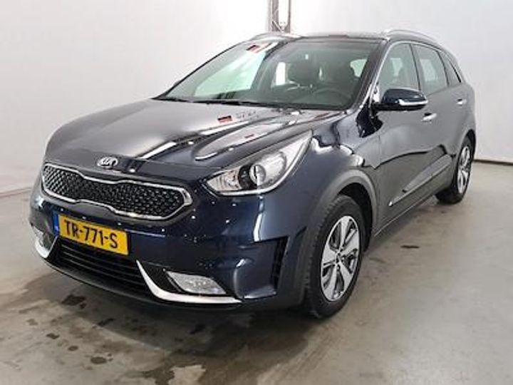 kia niro 2018 knacc81cgj5173868