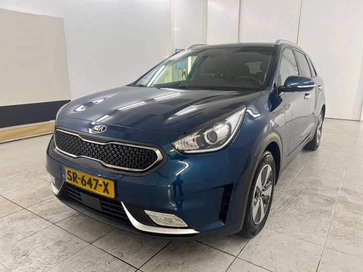 kia niro 2018 knacc81cgj5181565