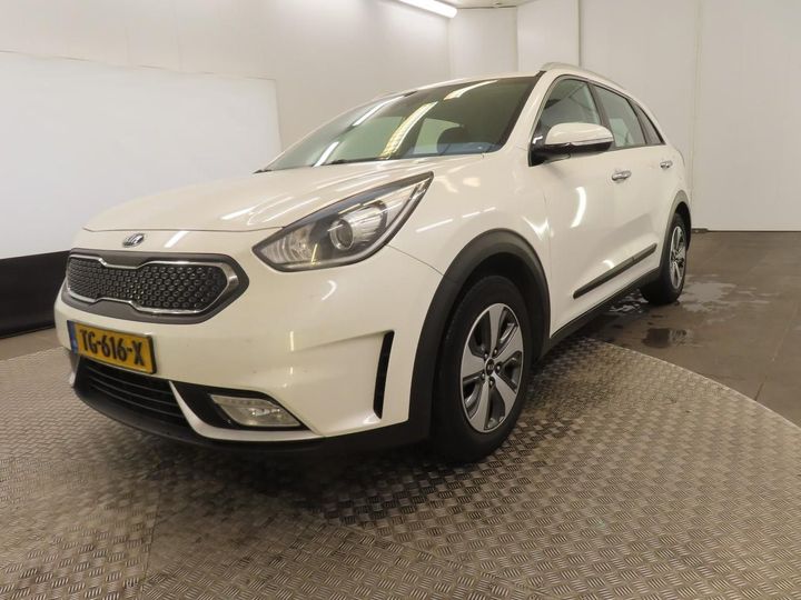 kia niro 2018 knacc81cgj5184144