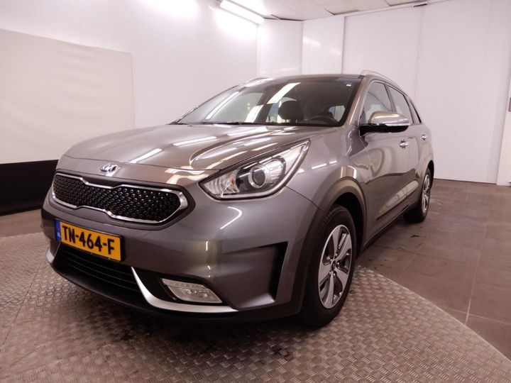 kia niro 2018 knacc81cgj5184341