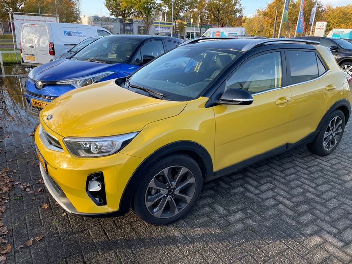 kia stonic 2019 knad6811gl6368537