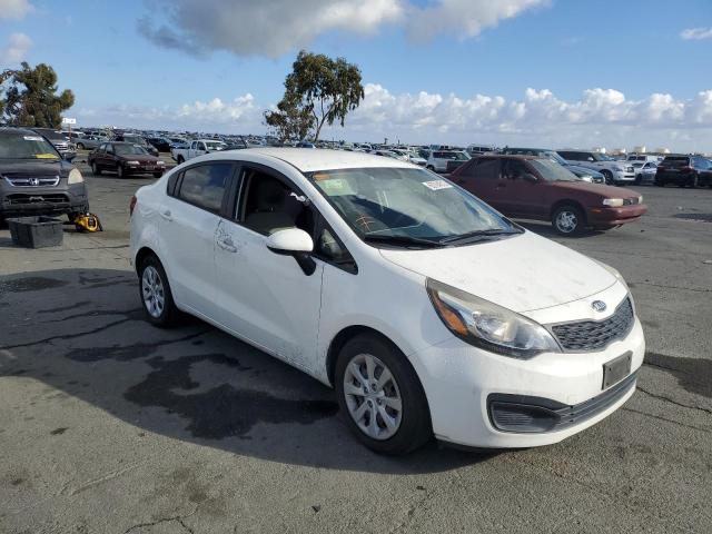 kia  2015 knadm4a38f6438161