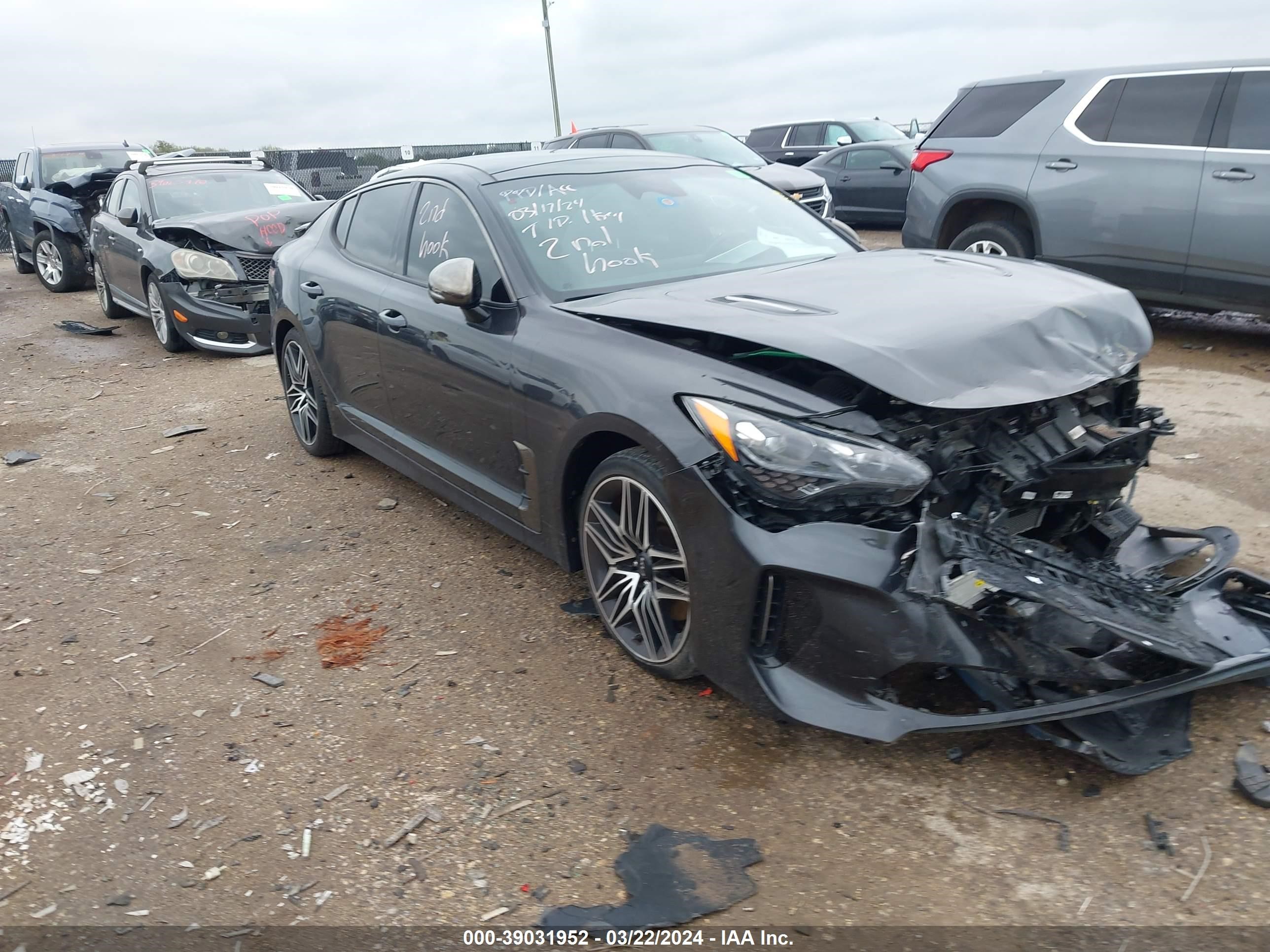 kia stinger 2022 knae55lcxn6099860