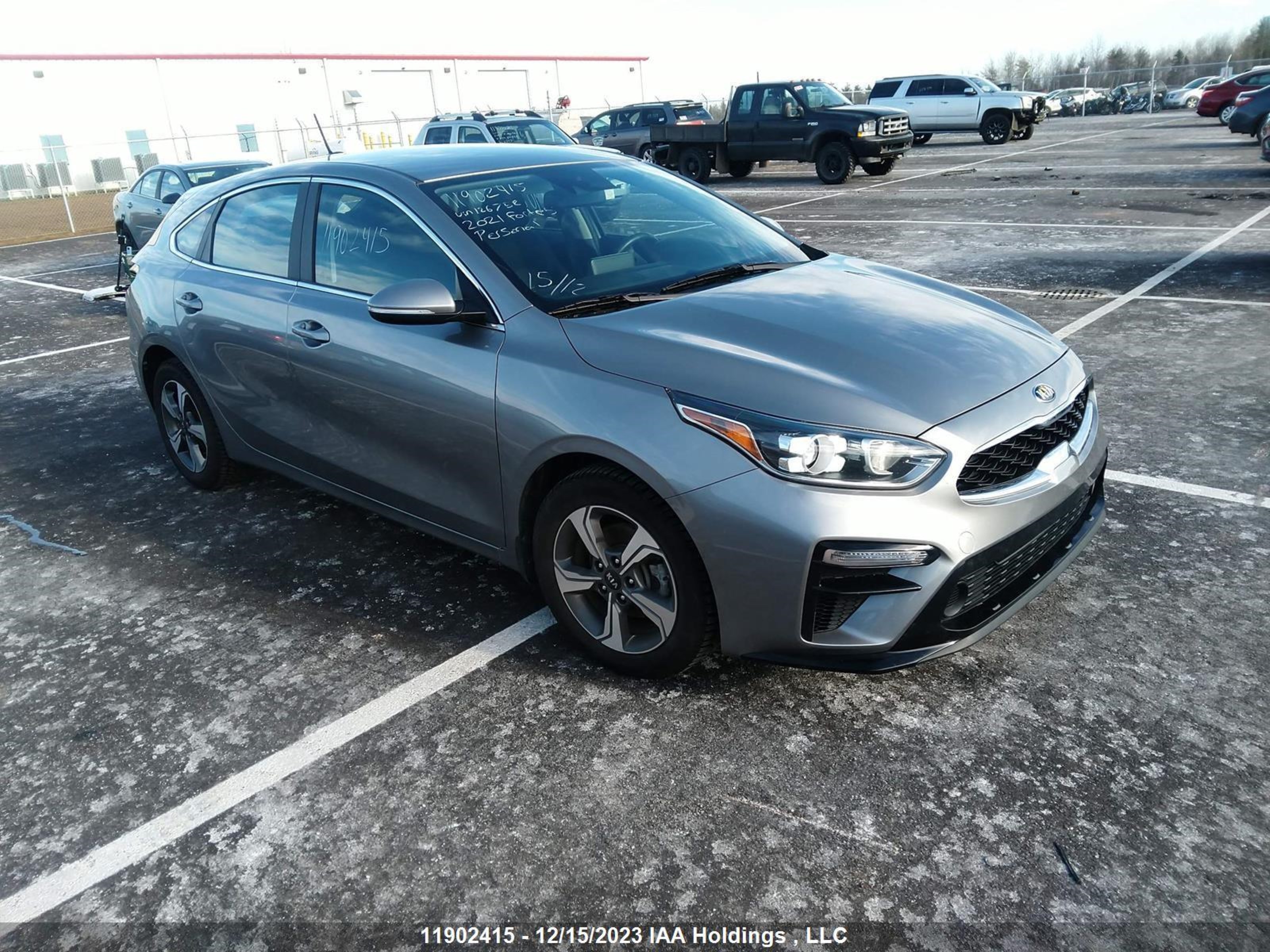 kia  2021 knaf55ac8m5126758